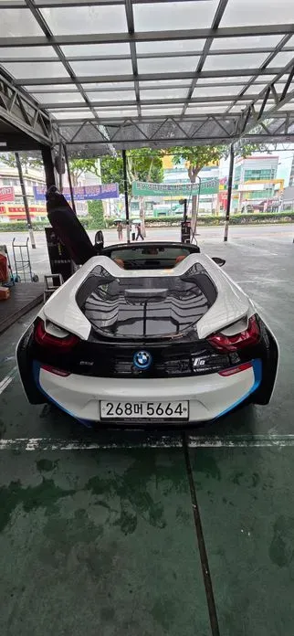BMW i8 2019, 29470 км, за 119860000 KRW
