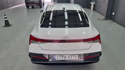 Hyundai Avante 2024, 31945 км, за 13460.18 USD