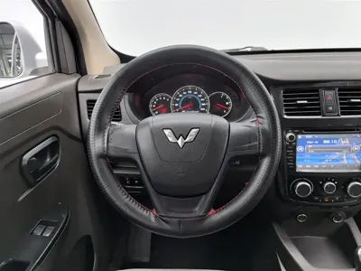 Wuling Rongguang V 2016, 61700 км, за 13899 CNY - фото 11