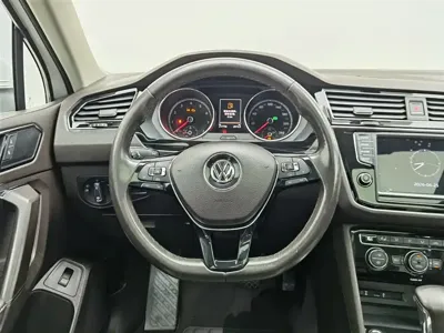 Volkswagen Tiguan L 2017, 217800 км, за 46900 CNY - фото 11