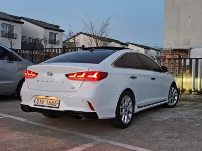 Hyundai Sonata 2018, 169616 км, за 12500000 KRW - фото 4