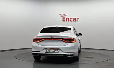 Hyundai Grandeur 2018, 55008 км, за 17500000 KRW