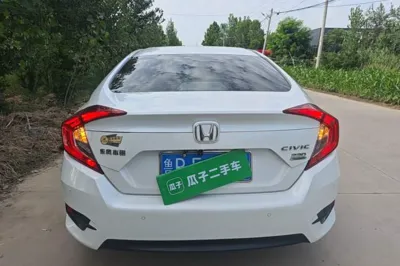 Honda Civic 2016, 88800 км, за 65458.48 CNY - фото 5