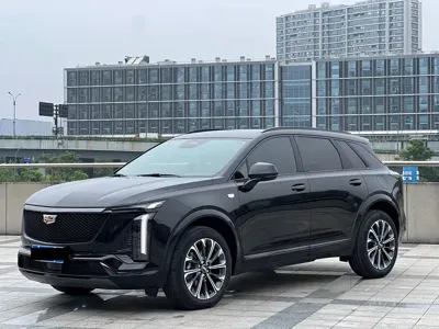 Cadillac XT5 2025, 31000 км, за 205799 CNY