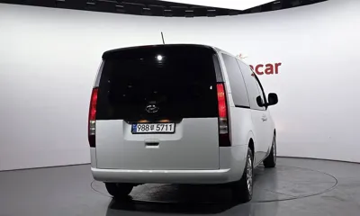 Hyundai Staria 2024, 49007 км, за 25690000 KRW