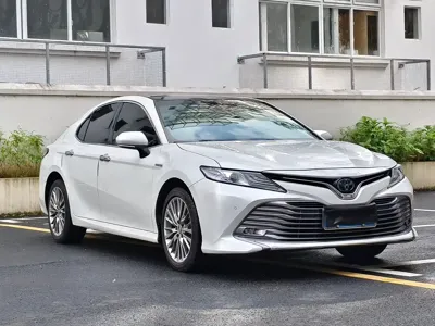 Toyota Camry 2019, 120000 км, за 88800 CNY
