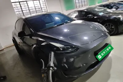 Tesla Model Y 2024, 47800 км, за 203325.25 CNY