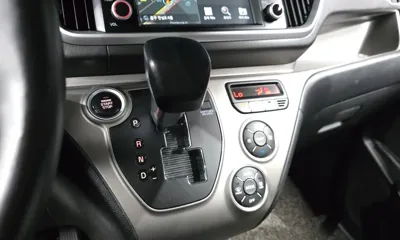 Kia Ray 2018, 113711 км, за 10500000 KRW - фото 9