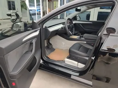 Tesla Model Y 2023, 85300 км, за 153400 CNY - фото 16
