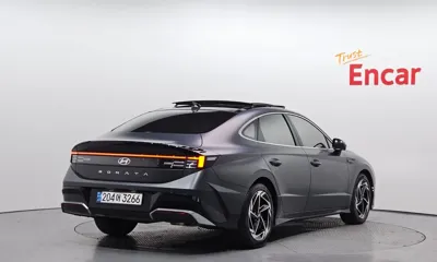 Hyundai Sonata 2024, 12798 км, за 31000000 KRW