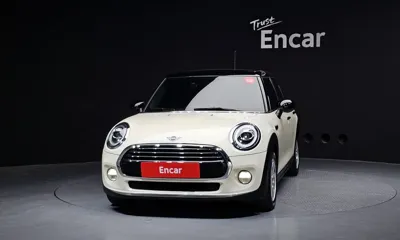 MINI Cooper 2019, 32169 км, за 15900000 KRW