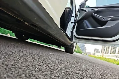 Ford Focus 2017, 82800 км, за 39798.1 CNY - фото 26