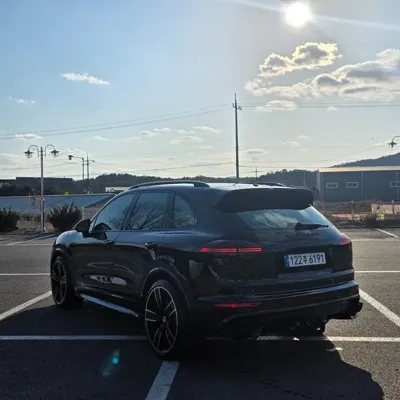 Porsche Cayenne 2016, 100000 км, за 44500000 KRW - фото 16