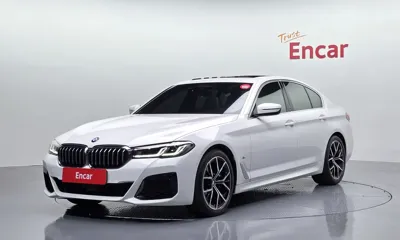 BMW 5-Series · 2022 год