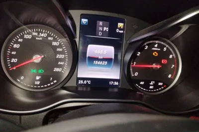 Mercedes-Benz GLC 2016, 154600 км, за 98237.45 CNY - фото 11