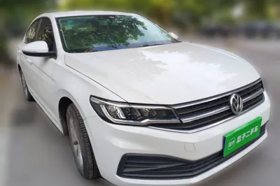 Volkswagen Bora 2020, 70400 км, за 47069.14 CNY