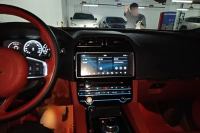Jaguar F-Pace 2018, 155900 км, за 92921.44 CNY - фото 12