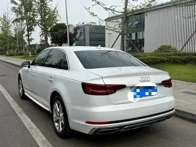 Audi A4L 2018, 90000 км, за 78800 CNY - фото 10