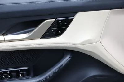 Porsche Taycan 2021, 78950 км, за 111000000 KRW - фото 6