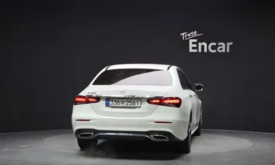 Mercedes-Benz E-Class 2023, 39815 км, за 46700000 KRW