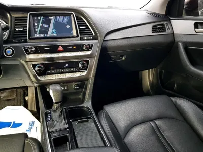 Hyundai Sonata 2018, 339356 км, за 4700000 KRW - фото 10