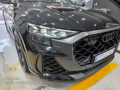 Audi RSQ8 2025, 15000 км, за 156670000 KRW