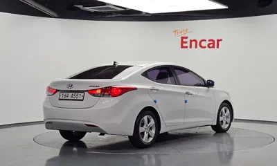 Hyundai Avante 2012, 120718 км, за 4100000 KRW