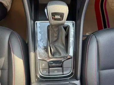 Skoda Karoq 2022, 19000 км, за 136800 CNY - фото 14