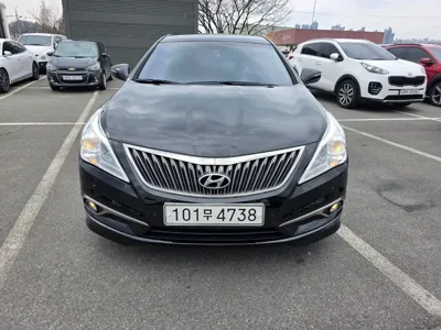Hyundai Grandeur · 2016 год