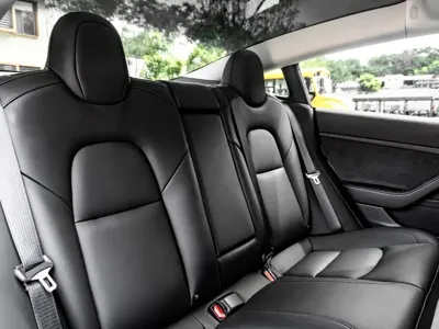 Tesla Model 3 2020, 57000 км, за 99900 CNY - фото 9