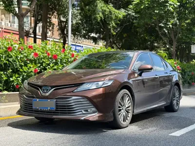 Toyota Camry · 2018 год