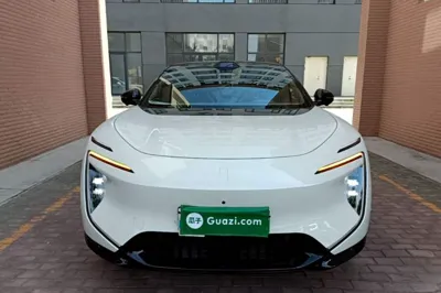 Avatr 07 2026, 4900 км, за 207120.53 CNY
