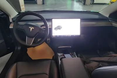 Tesla Model 3 2021, 61600 км, за 159167.65 CNY - фото 7