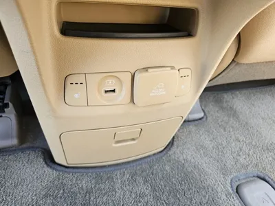Kia Canival 2017, 185900 км, за 9990000 KRW - фото 20