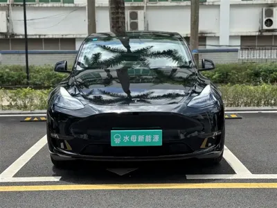 Tesla Model Y 2021, 107000 км, за 128800 CNY