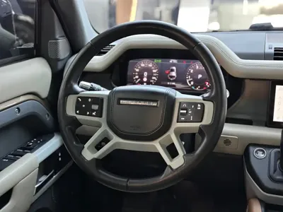 Land Rover Defender 2020, 97000 км, за 428000 CNY - фото 13