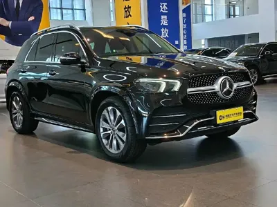 Mercedes-Benz 奔驰GLE(进口) 2022, 68000 км, за 343800 CNY