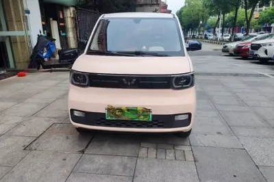 Wuling Hongguang MINIEV 2022, 44700 км, за 31413.42 CNY