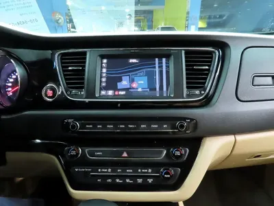 Kia Canival 2017, 272397 км, за 6500000 KRW - фото 11