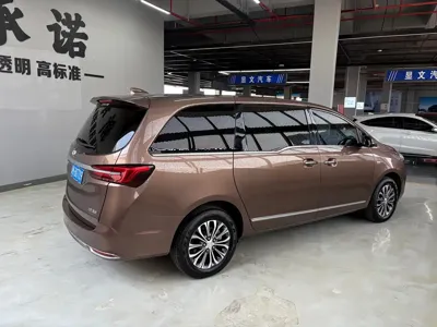 Buick GL8 2020, 31000 км, за 89000 CNY