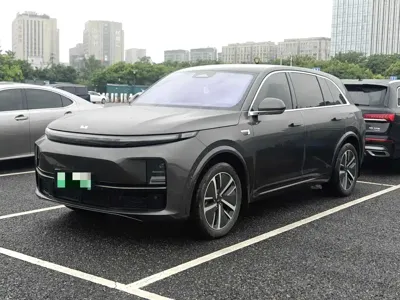 Li Auto Li L7 · 2024 год