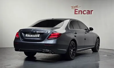 Mercedes-Benz E-Class 2017, 121632 км, за 18800000 KRW