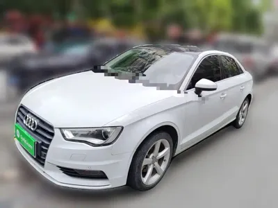 Audi A3 · 2015 год