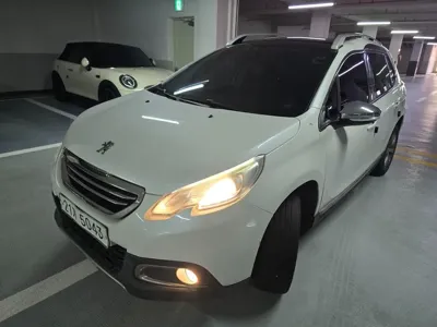 Peugeot 2008 2015, 88000 км, за 5300000 KRW