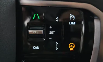 Land Rover Discovery Sport 2025, 13180 км, за 43990000 KRW - фото 19