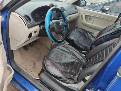 Skoda Fabia 2012, 70200 км, за 16800 CNY - фото 9