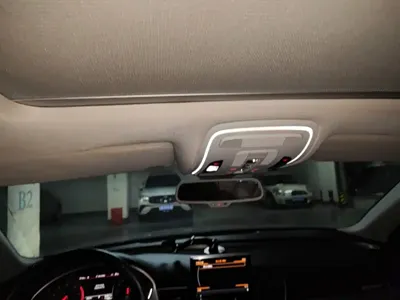 Audi A8 2014, 102100 км, за 91100 CNY - фото 9