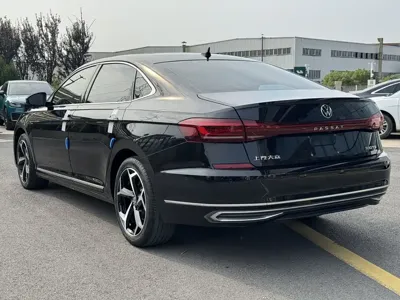 Volkswagen Passat 2023, 40000 км, за 99500 CNY - фото 17