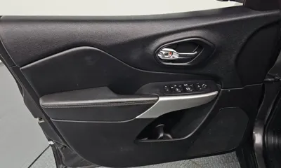 Jeep Cherokee 2017, 74618 км, за 10900000 KRW - фото 24