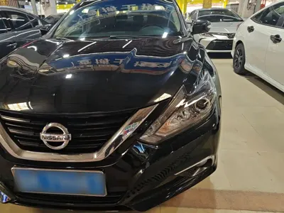 Nissan Teana 2017, 99800 км, за 50800 CNY